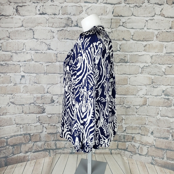 Lilly Pulitzer Coastal 100% Silk Tunic Blouse Royal Blue White Swirl Size Small - Picture 11 of 16